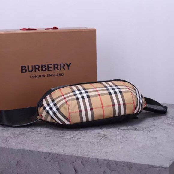 Burberry Beige Check Logo Belt Bag - Picture 4 of 8